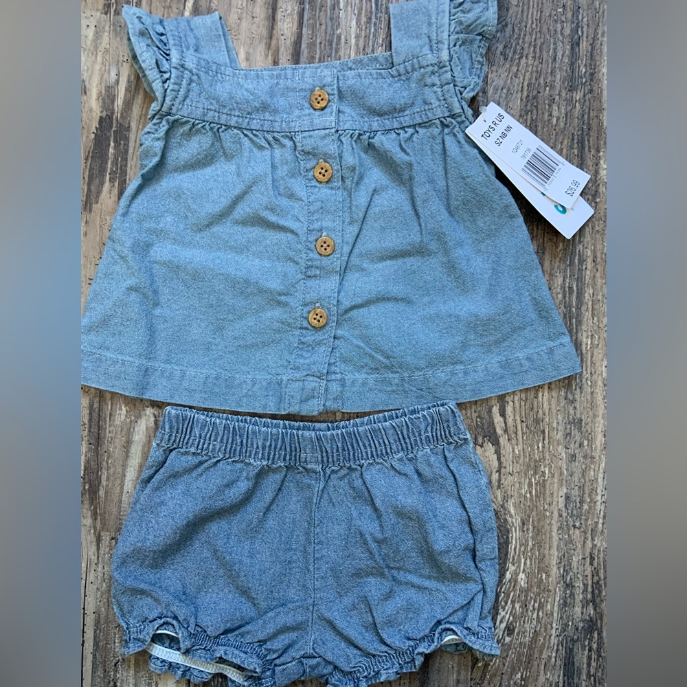Newborn jean dress with bottoms NWT